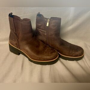 Naturalizer Leather Ankle Boots